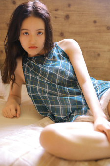 在被子里怎么自己玩自己无声视频
